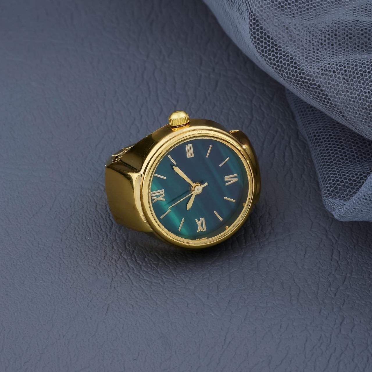 Stylish Unisex Ring Watch – Trendy Finger Wearable Smartwatch Sahil Shop